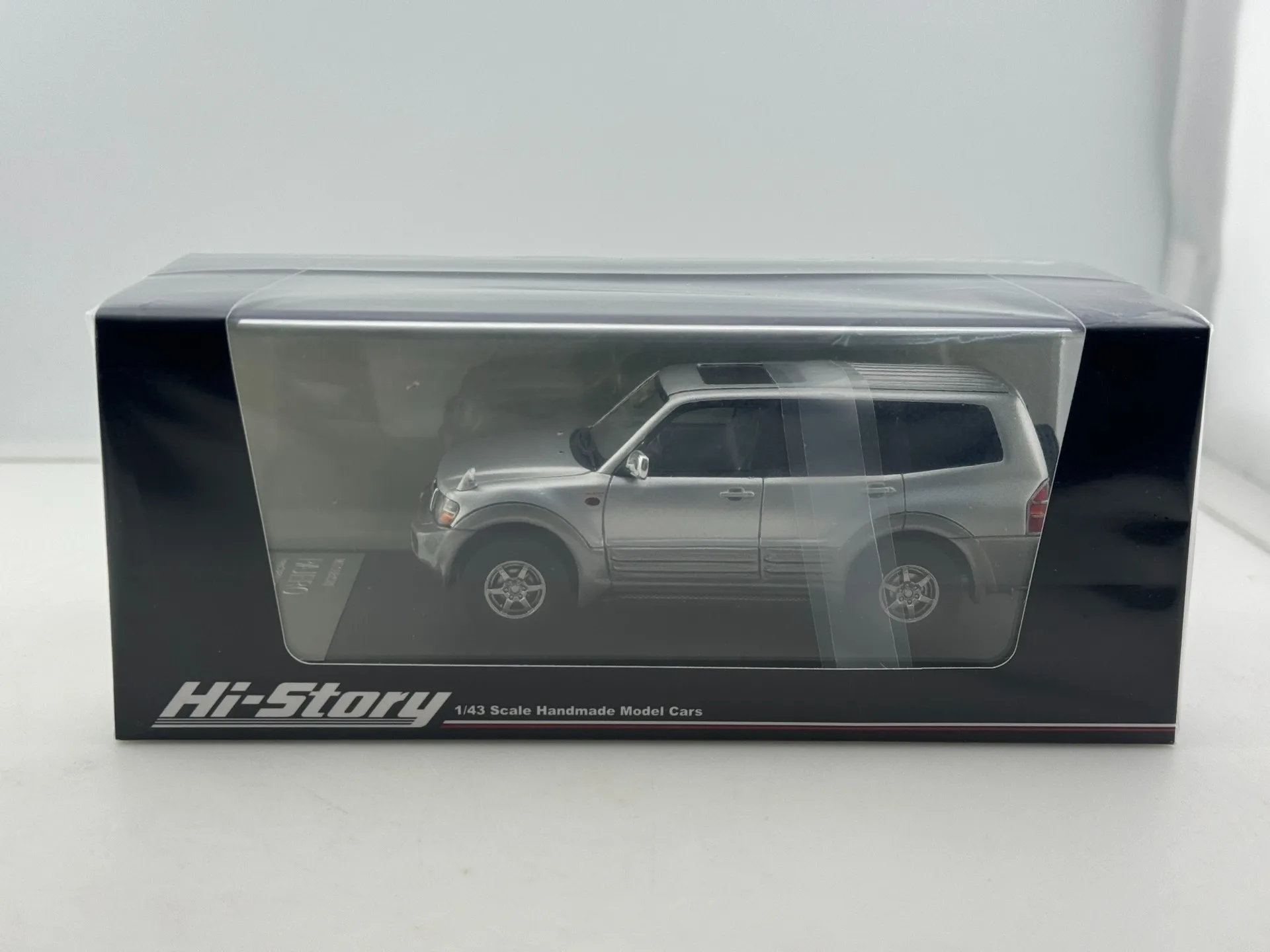 

Diecast Hi Story 1/43 Scale Mitsubishi Pajero Silver Resin Car Model Collectible Toy Gift Souvenir Display Ornament