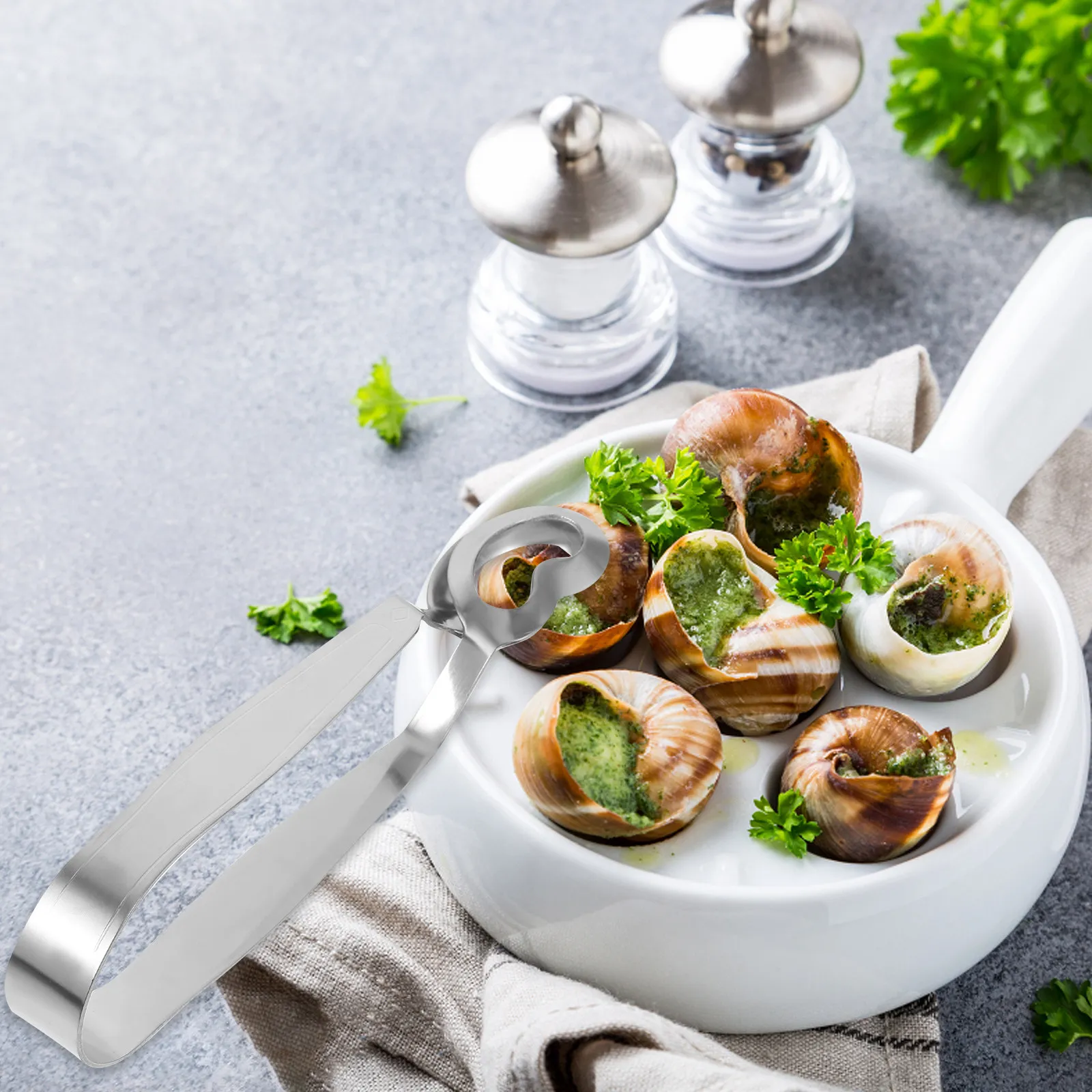 1Set Snail Tong and Fork Set Stainless Steel Escargot Serving Tools Anti-Scald Shellfish Tongs Elegant Design for Home Tableware