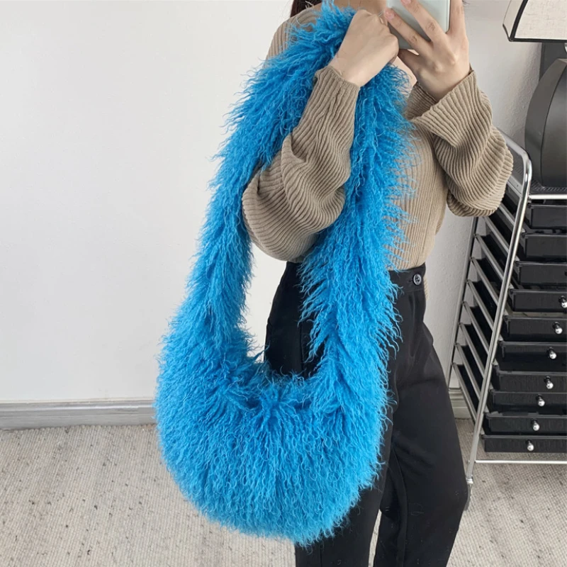 Artificial Wool Women\'s Furry Shoulder Bag Winter Fashion Ladies Faux Fur Crossbody Bags Large Capacity Female Plush Handbags