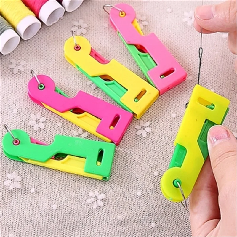 3/5/10Pcs Random Color Housewife Elderly Convenient Automatic Sewing Needle Threader Thread Guide DIY Apparel Tool