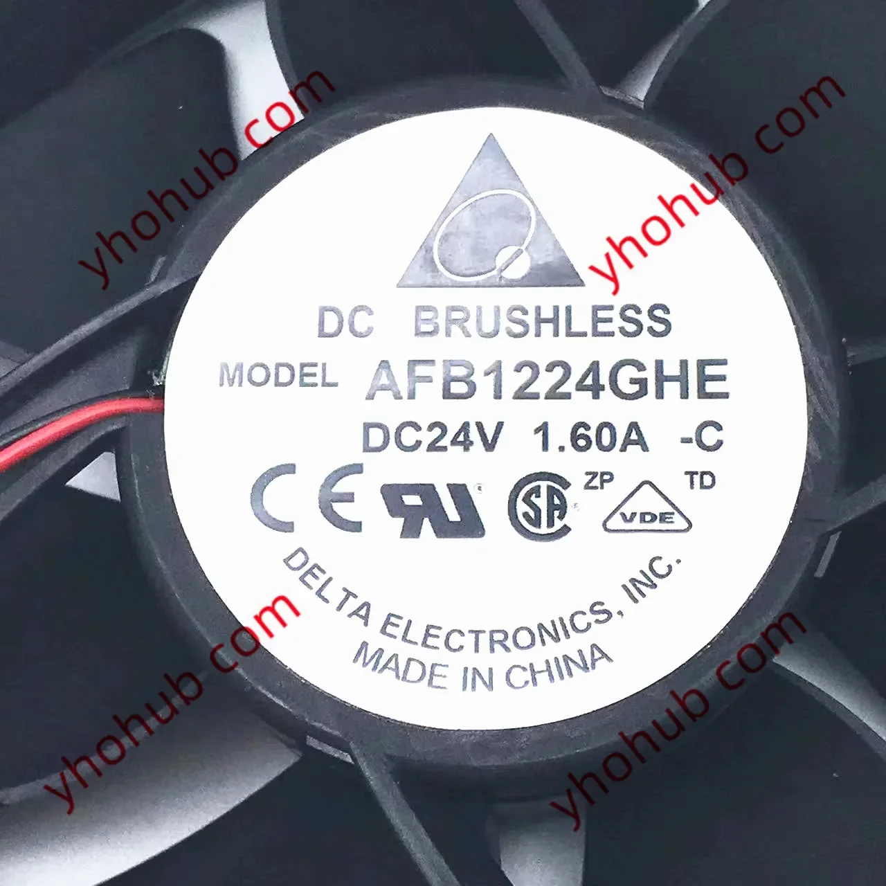 

Вентилятор охлаждения сервера Delta Electronics AFB1224GHE DC 24 В 1,60 А 120X120X38 мм