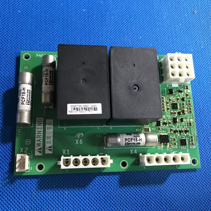 

VX5A1400 Second-hand Schneider Inverter ATV61 and 71 Series Fan Blower Control Board PN072135P904