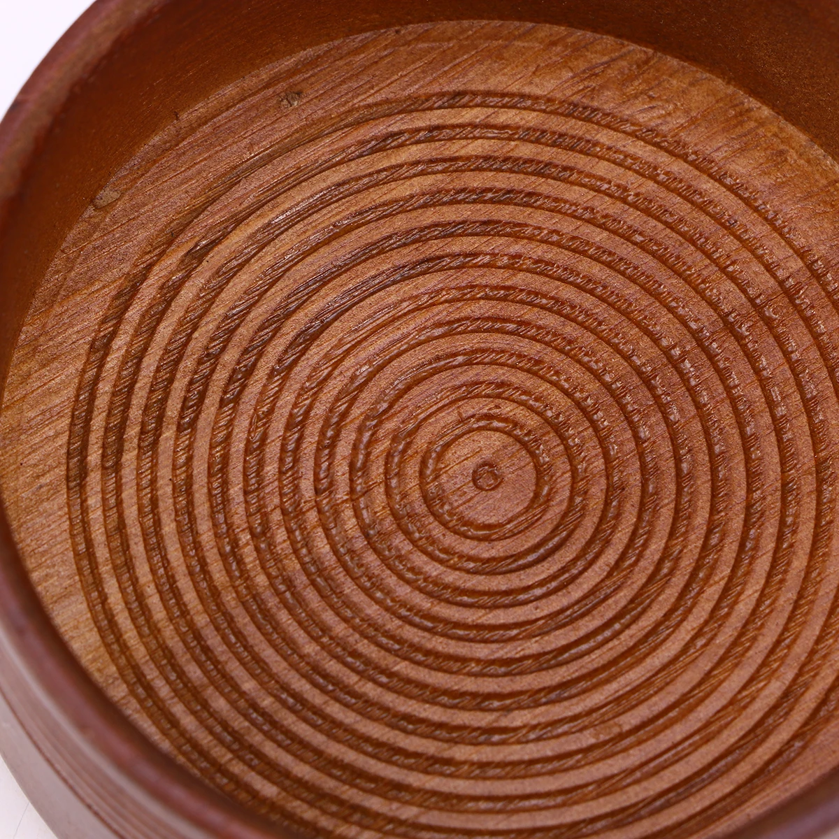 Большая глубокая деревянная чашка