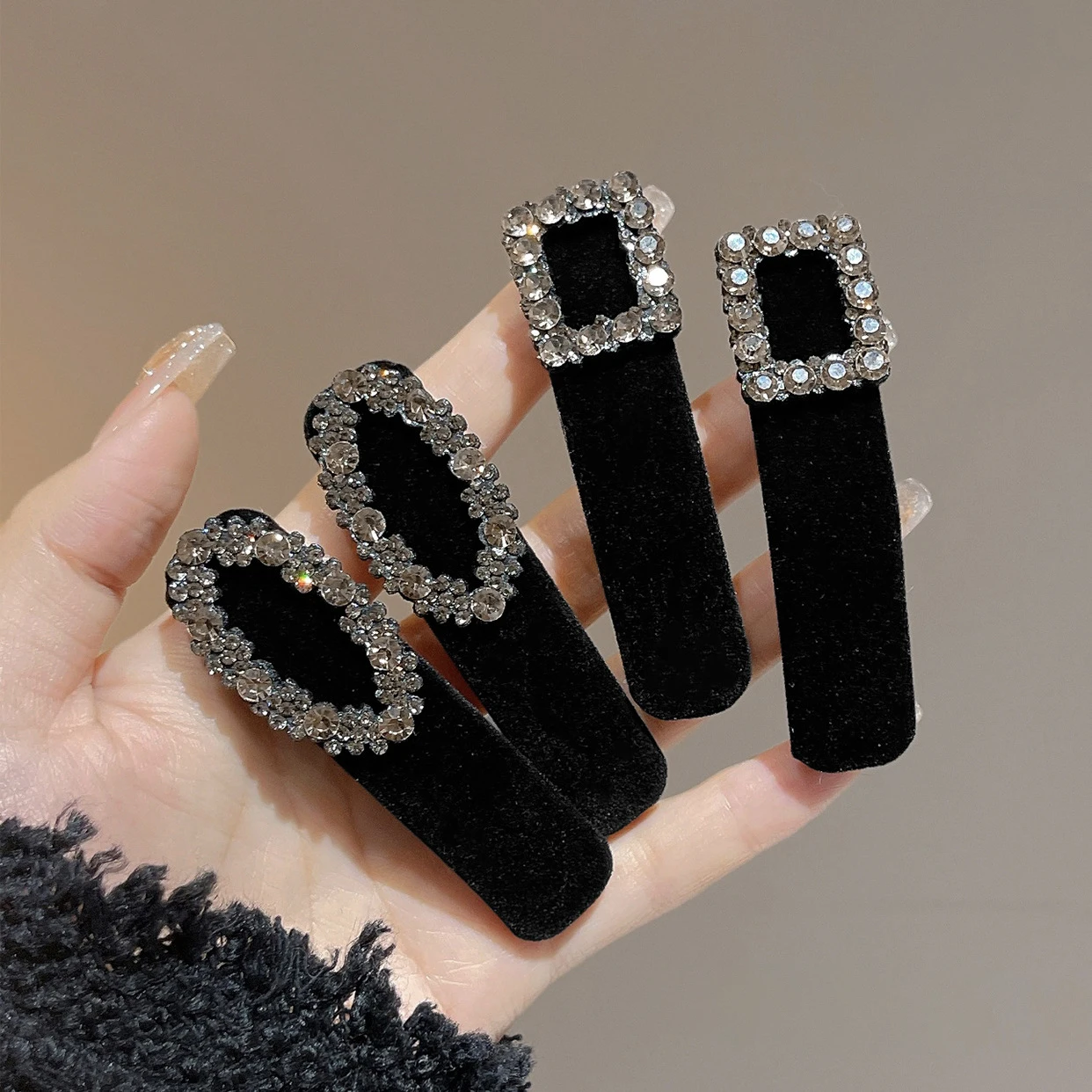 Gorące koreańskie diamentowe spinki do włosów Retro czarny kobiet spinki do upięcia włosów eleganckie boczny zacisk dziewczyny luksusowy kryształ spinki akcesoria do włosów