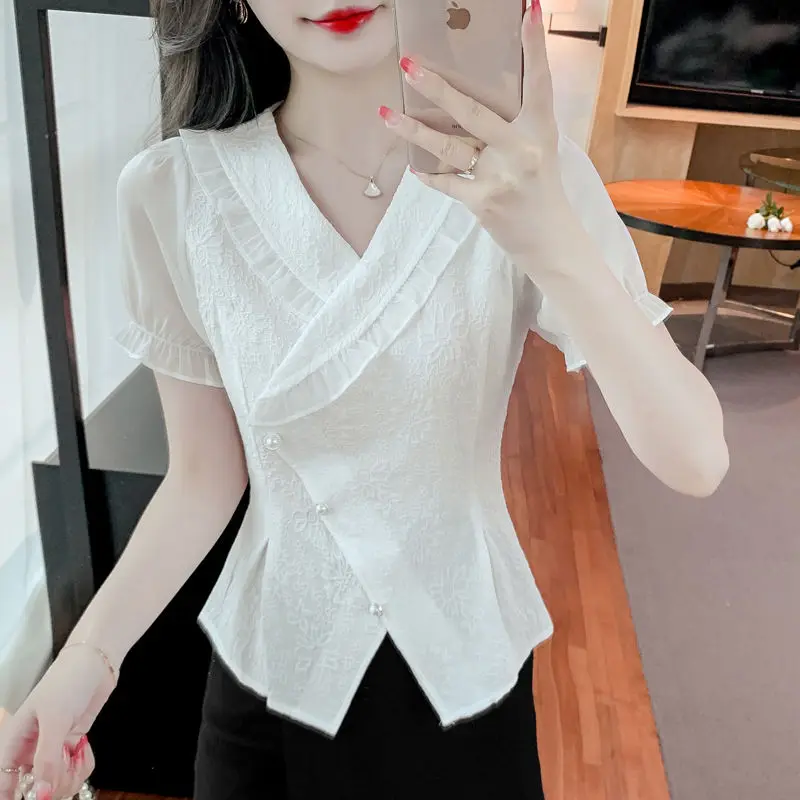 

Summer New Design Women's Chiffon Short Sleeve Shirt with Waist Tie and Irregular Short Length
