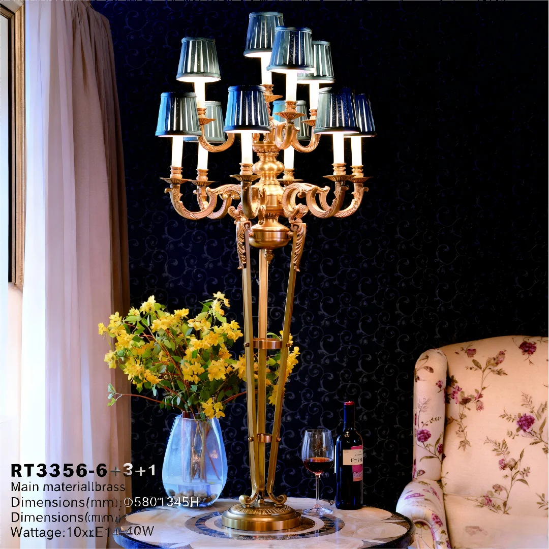 Romantic Rococo-style decorative vintage desk lamp, pink beaded green lampshade, golden desk lighting, suitable for banquet hall