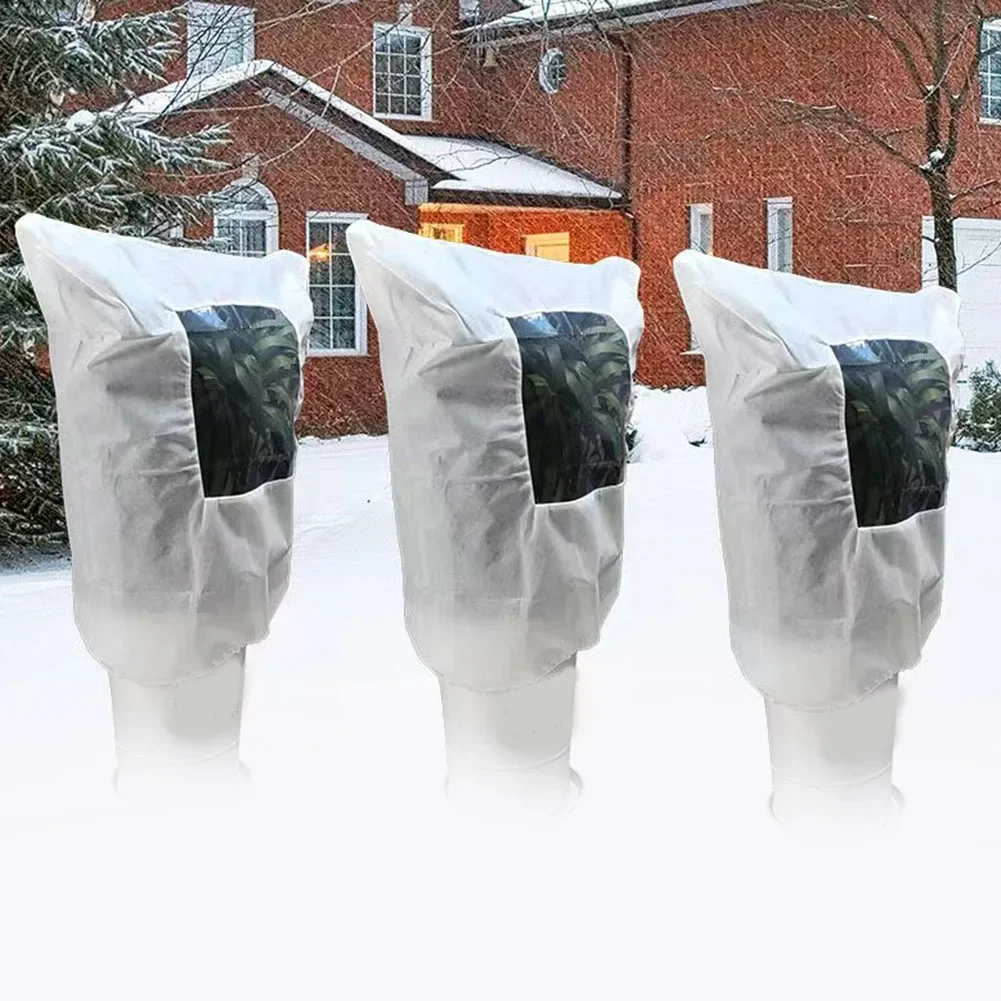Non Woven Winter Plant Frost Protection Covers 2pcs Set for Gardening and For Horticultural Applications in Cold Weather
