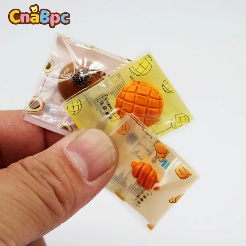 

3Pcs 1/12 Dollhouse Simulation Bagged Baked Bread Pineapple Bun Dollhouse Kitchen Food Model Decor For Kid Pretend Play Toys