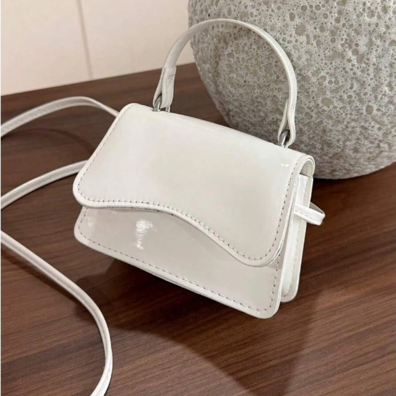 Schicke Glänzende Mini-Klapptasche, Abnehmbarer Riemen Crossbody Schultertasche, Modische Vielseitige Alltags- und Arbeitshandtasche für den Arbeitsweg – Detail 1