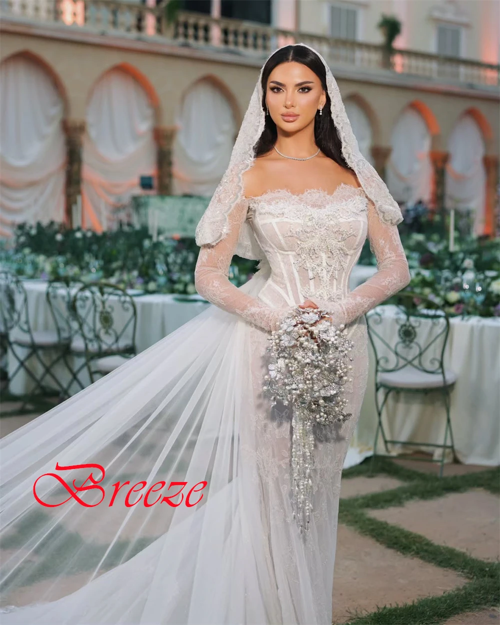 사용자 정의 투명한 흰색 레이스 웨딩 드레스 간단한 Strapless 크리스탈 긴 소매 신부 가운 Backless 인어 드레스