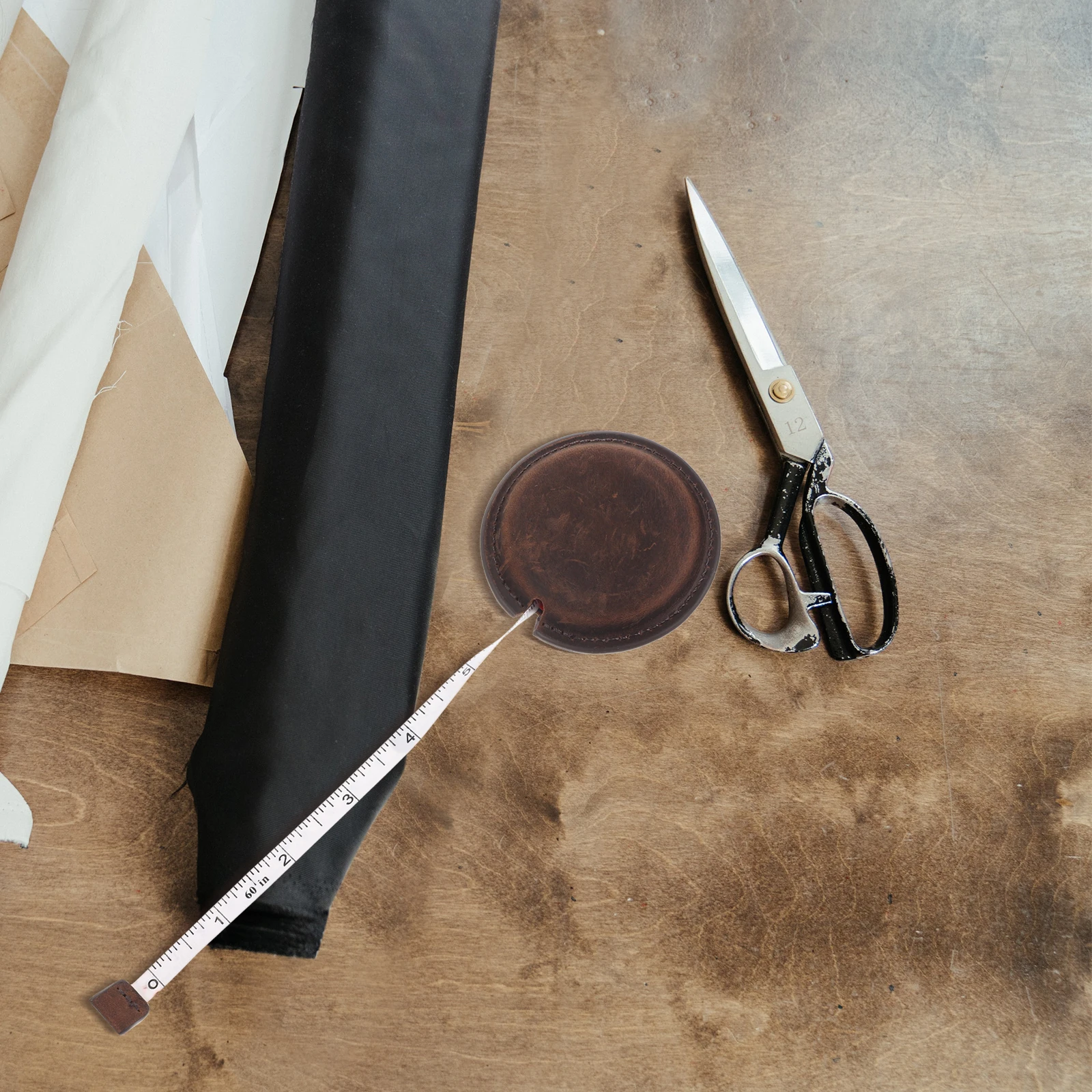 

Portable Small Tape Measure with Clear Scale Accurate for Body Waist Tailoring Ruler Multipurpose Sewing Accessory