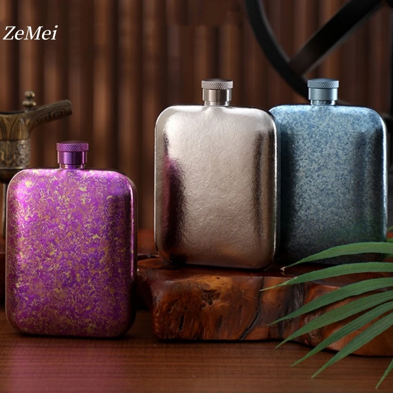 

Pure Titanium Hip Flask,Spirits Vodka Cup Outdoors Carry Around with You 6oz Whiskey Hip Flask,Creativity Circle Flagon Men Gift