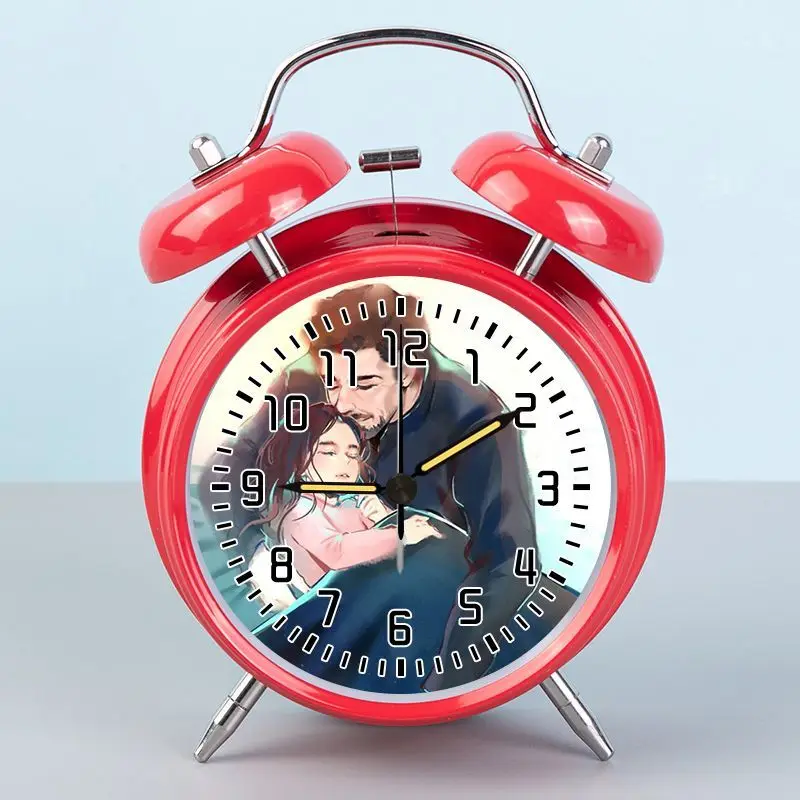 Homem de ferro dos desenhos animados anime legal kawaii bonito e requintado periféricos estudante de alto valor sino cabeceira despertador presente aniversário