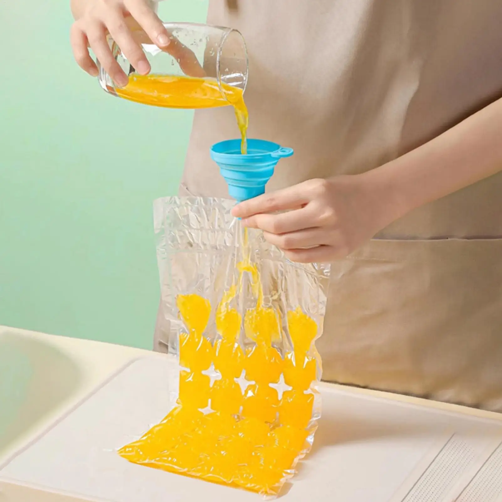 Bags For Ice Ice Trays Self-Sealing Cold Maker With Funnel Cooler Pack For Drink Wine Home Food Party Cocktail Summer Freezer
