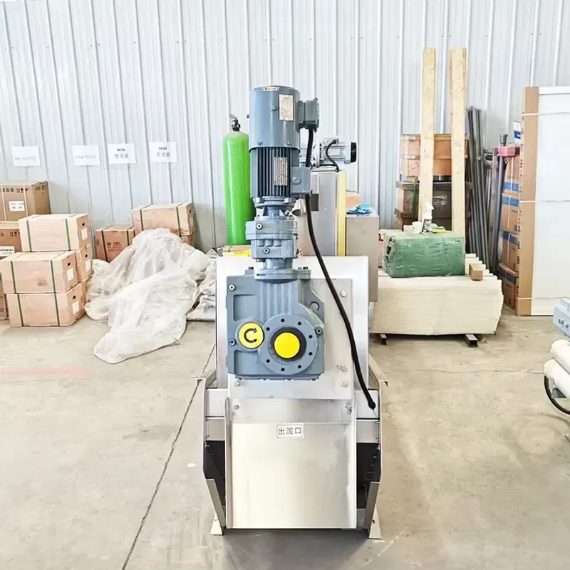 Liquid Screw Press Minimal Noise Dehydrator Units Sewage Treatment Machine Spiral Sludge Dewatering Machine