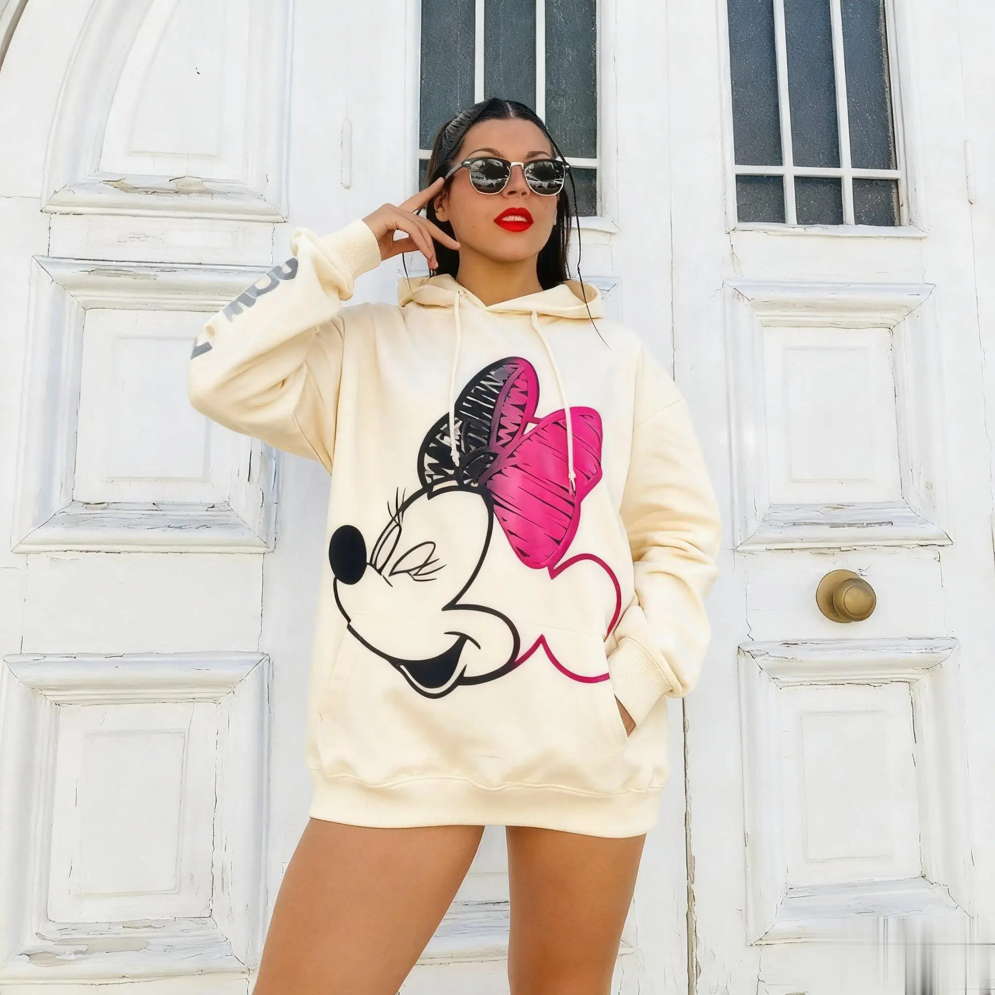 

Осень-зима Дисней Микки и Минни Маус женская толстовка с капюшоном повседневный пуловер уличная одежда свитер с длинными рукавами с мультяшным принтом
