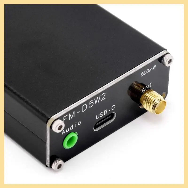 

B16C-2KM FM Transmitter 0.5W FM Transmitter 76-108Mhz Stereo FM Frequency Modulation Emitter For Churches CAR Radio Broadcast