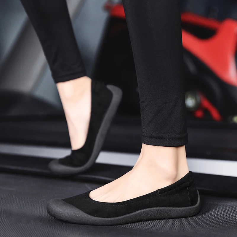 Women Flat Shoes Fashion Training Flip Flops Yoga Gym Ballet Dance Shoes Non-Slip Sneaker Socks Slippers For Women Cotton Shoes