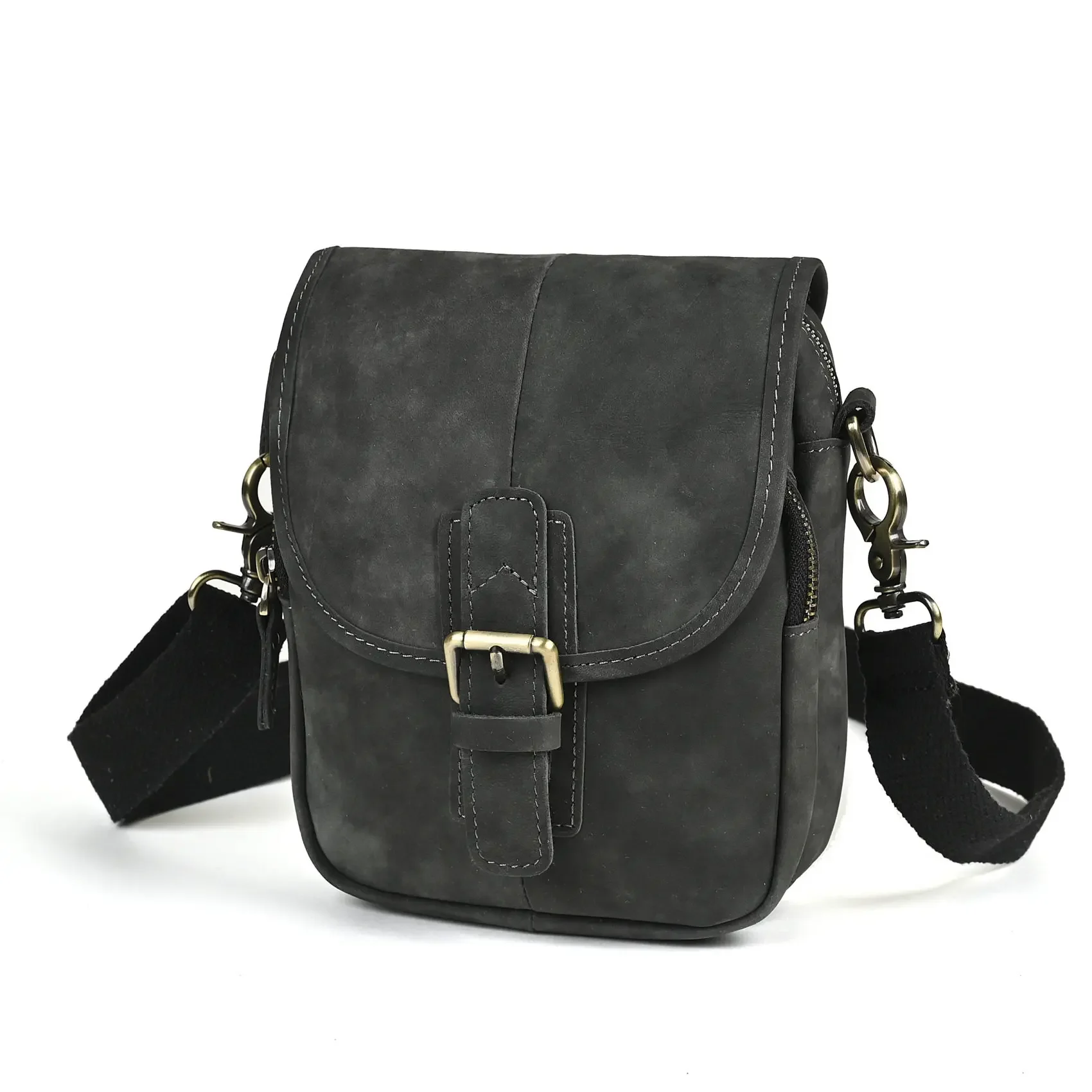 The first layer of Crazy Horse leather cowhide retro mobile phone camera outdoor 7-inch small fanny pack