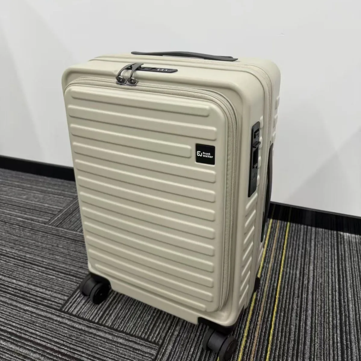 

Новый чемодан с боковым открытием, расширяемый, большой вместимости, на колесах, с кодовым замком TSA, дорожный чемодан на колесиках