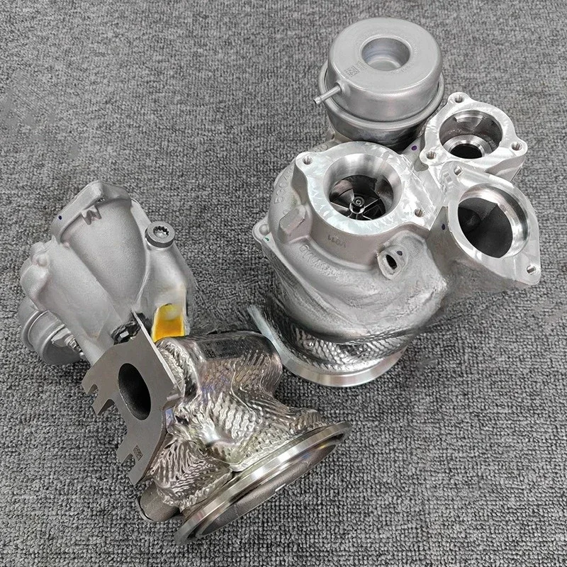 

RS5 2.9T 06M145701N 06M145702N 53039700640 53039700641 Supercharger