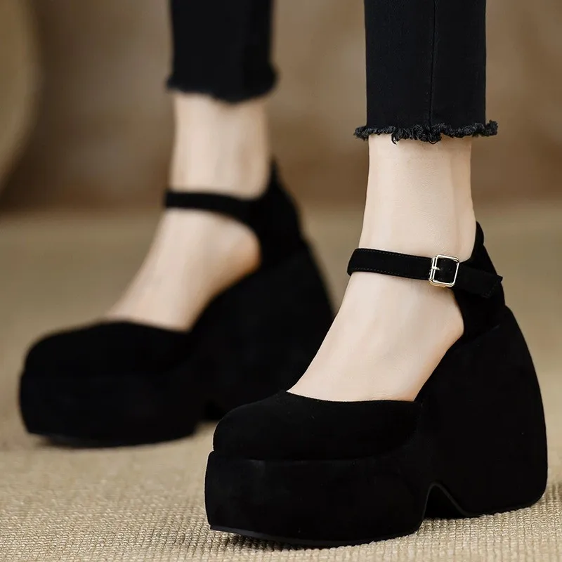 

Comfort Faux Suede 12CM Platform Cover Heel Pumps Women Round Toe Buckle Design Dress Heels Ladies Lightweight Designer Shoes