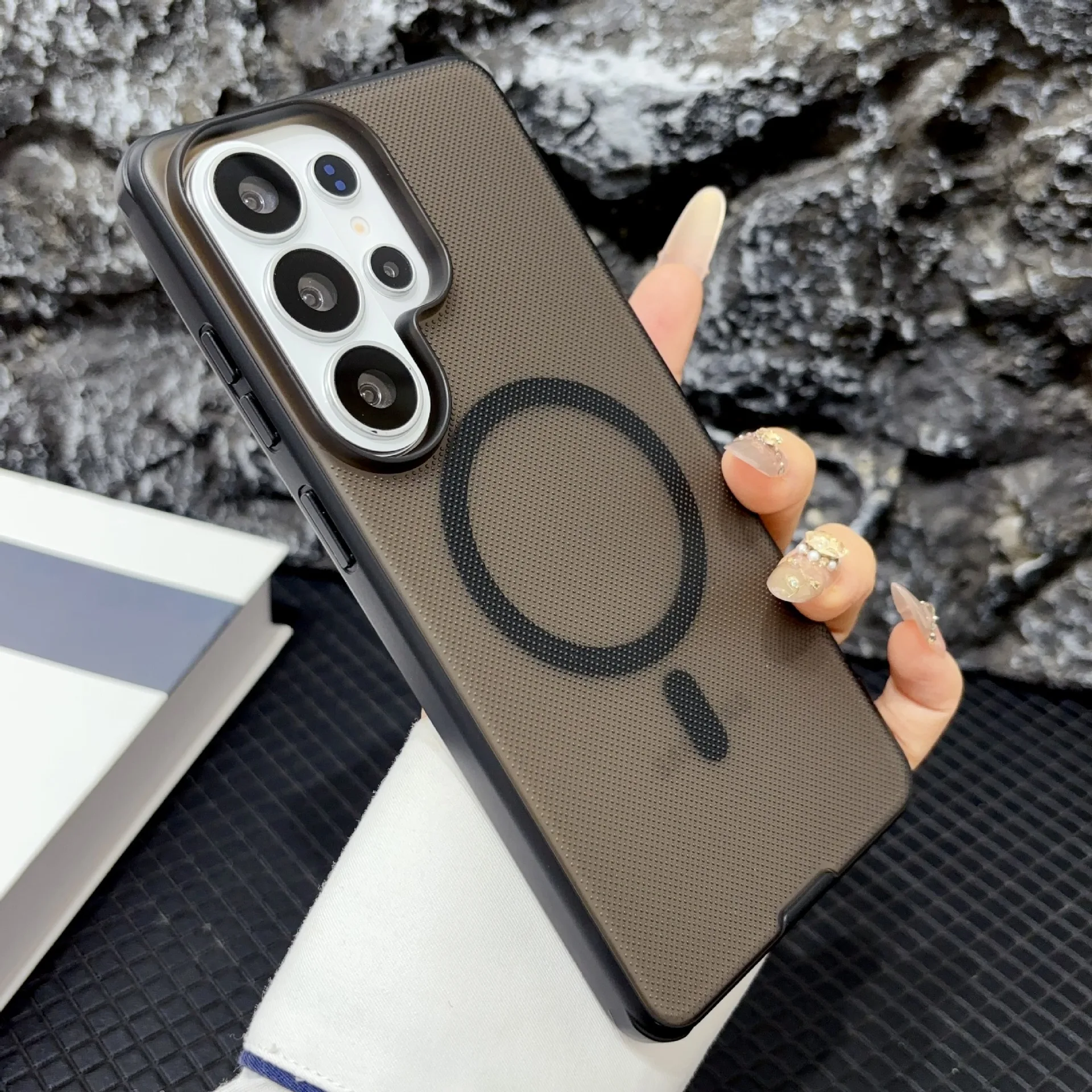 For Samsung Galaxy S26 Ultra S25 Magnetic High-Quality Case Matte Grid Texture for Magsafe Protection Shockproof Bumper Cover