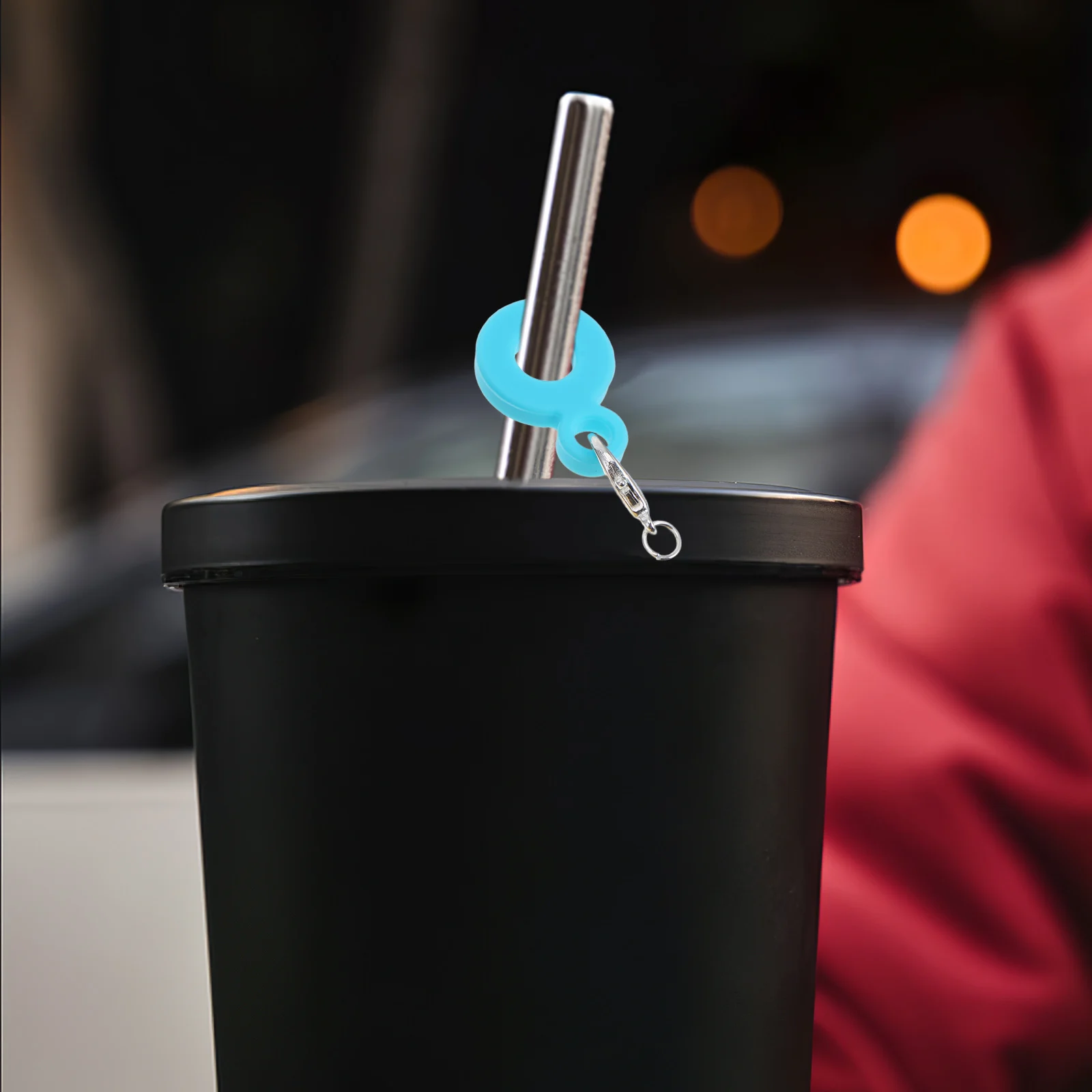 

6pcs Straw Hanging Ornaments Silicone Dangle Toppers Cup Handle Charms Decorative Accessories Straw Charm Adapters Tumblers