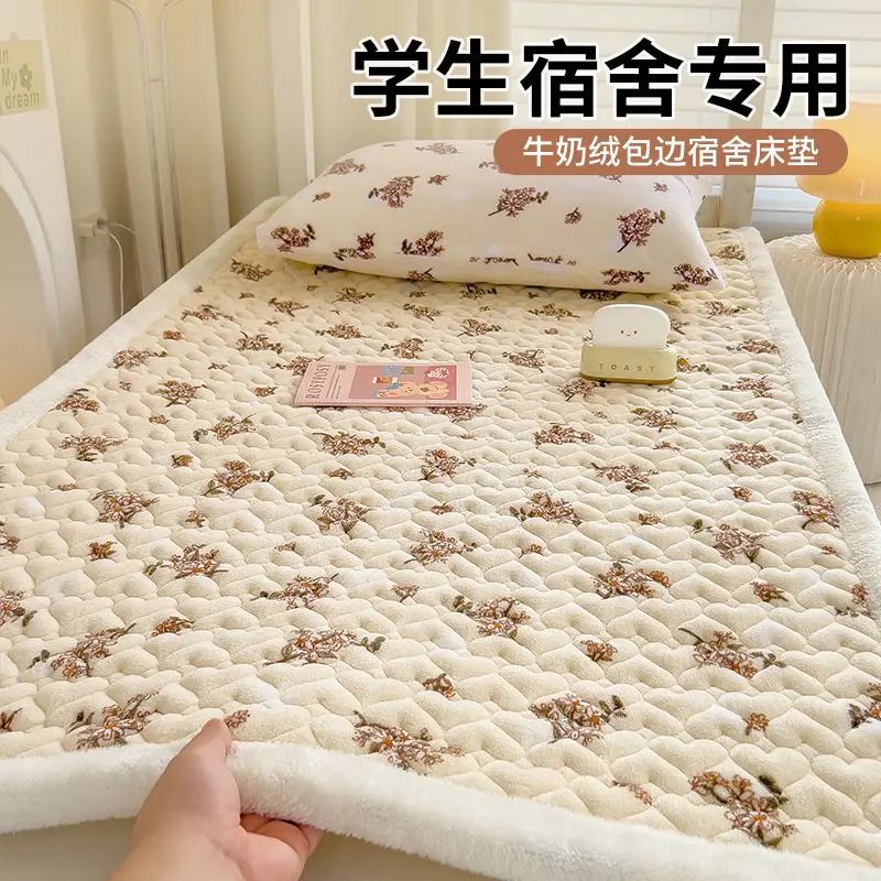 Winter Warm Plush Mattress Toppers Student Dormitory Single Double Bedspread Home Luxury Bed Sheet Thin Tatami Mat Bed Linens