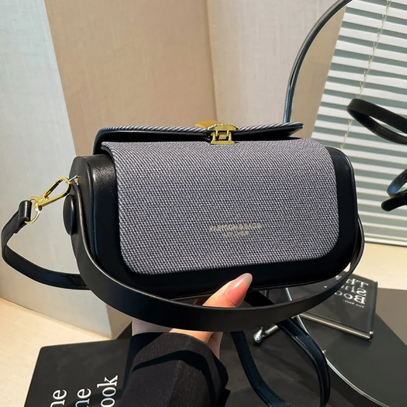 

Простые модные мини-квадратные женские сумки кросс-боди 2026: люксовые дизайнерские сумочки и клатчи в форме коробки, однотонные наплечные сумки-сэтчелы