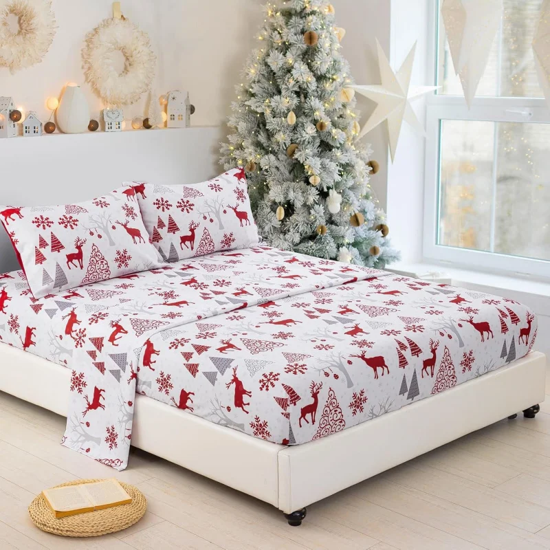 

Luxury Christmas Bed Set 3-Piece Red Reindeer Quilt and Pillowcase Set, Suitable for All Seasons