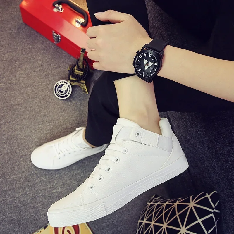 New Arrival  High Quality Men Flats Shoes Breathable Fashion Men Casual Canvas Shoes Mens Flats 2021