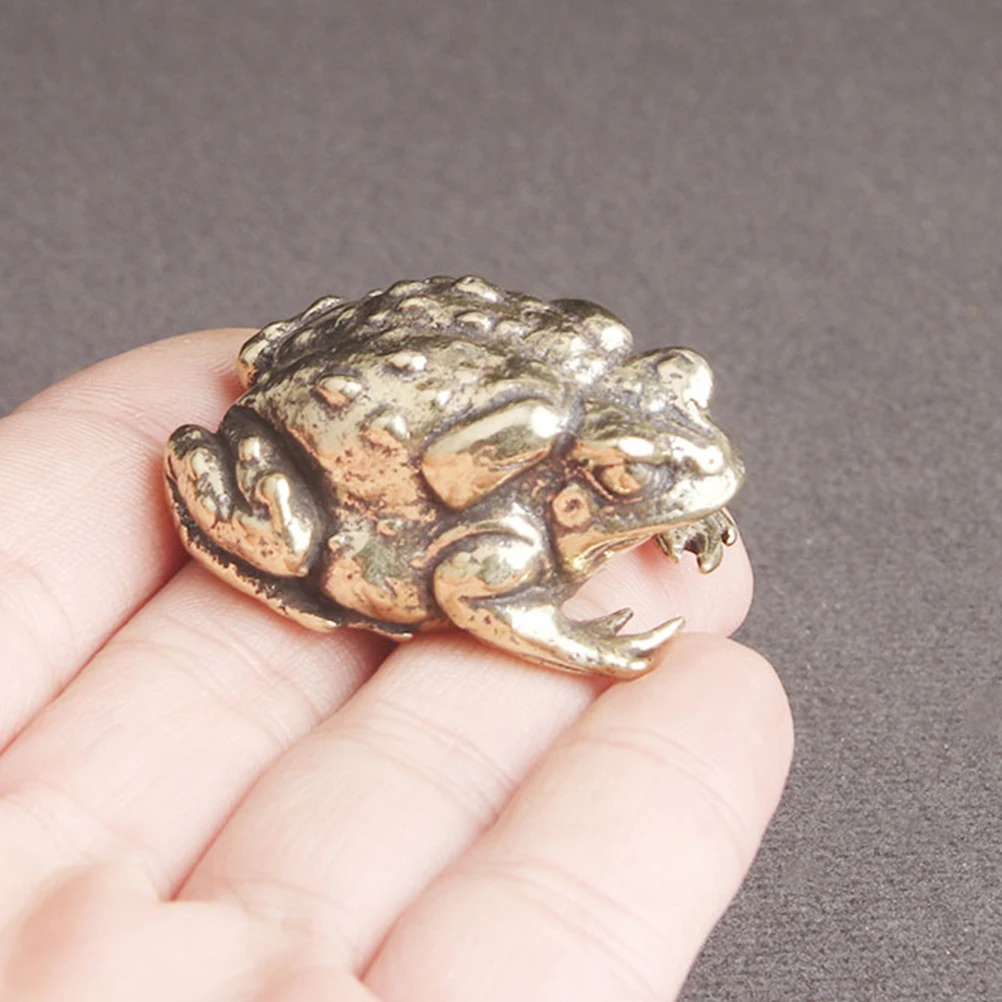 

Brass Toad Figurine Retro Statue for Living Room Bedroom Office Wealth Luck Adornment Ancient Decor Desktop Gardening Supplies