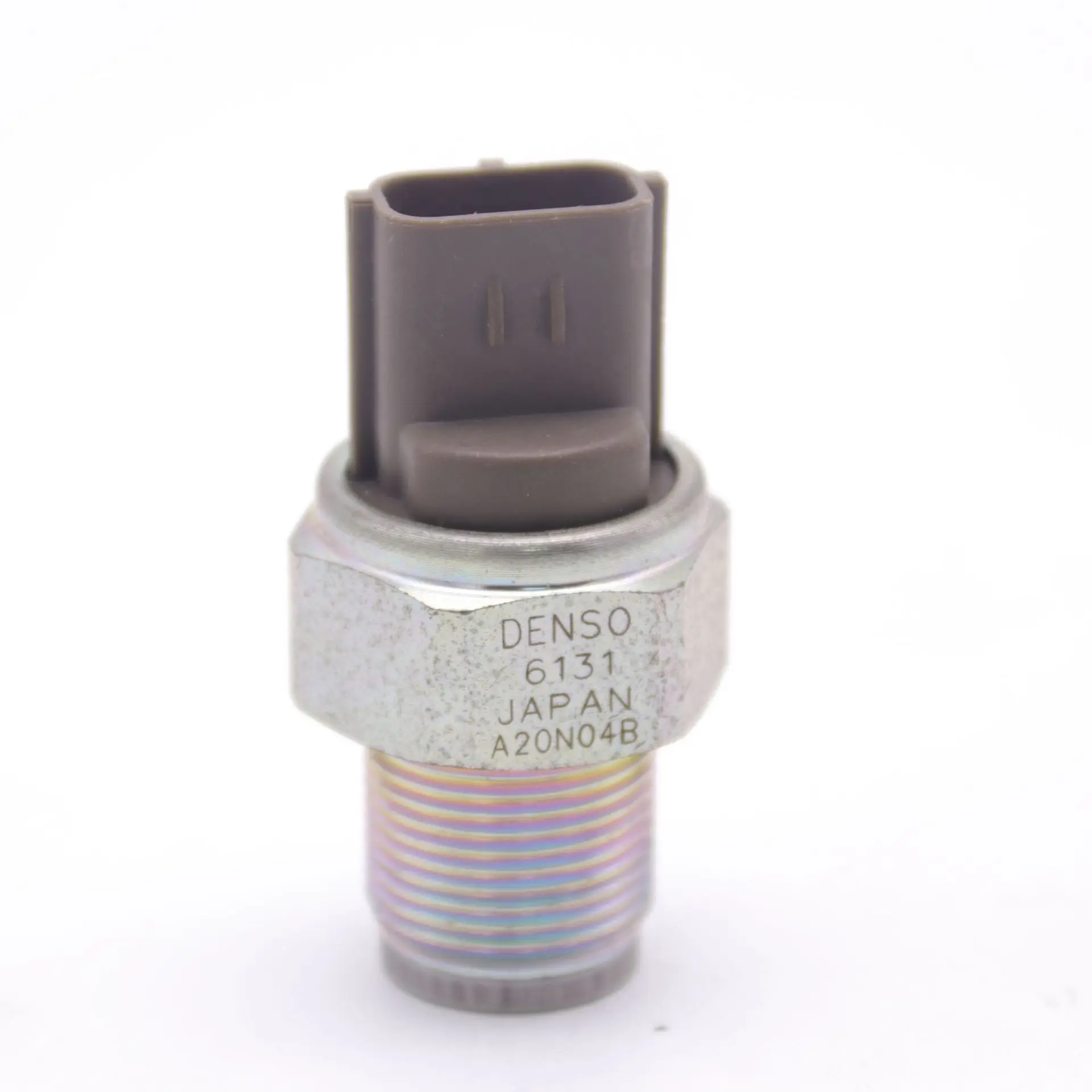 

Suitable for 4/6HK1 Common Rail Pressure Sensor 499,000-6131