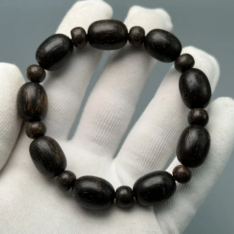 Hainan Jianfengling black oil old materials agarwood bracelet barrel bracelets for men and women single circle beads play