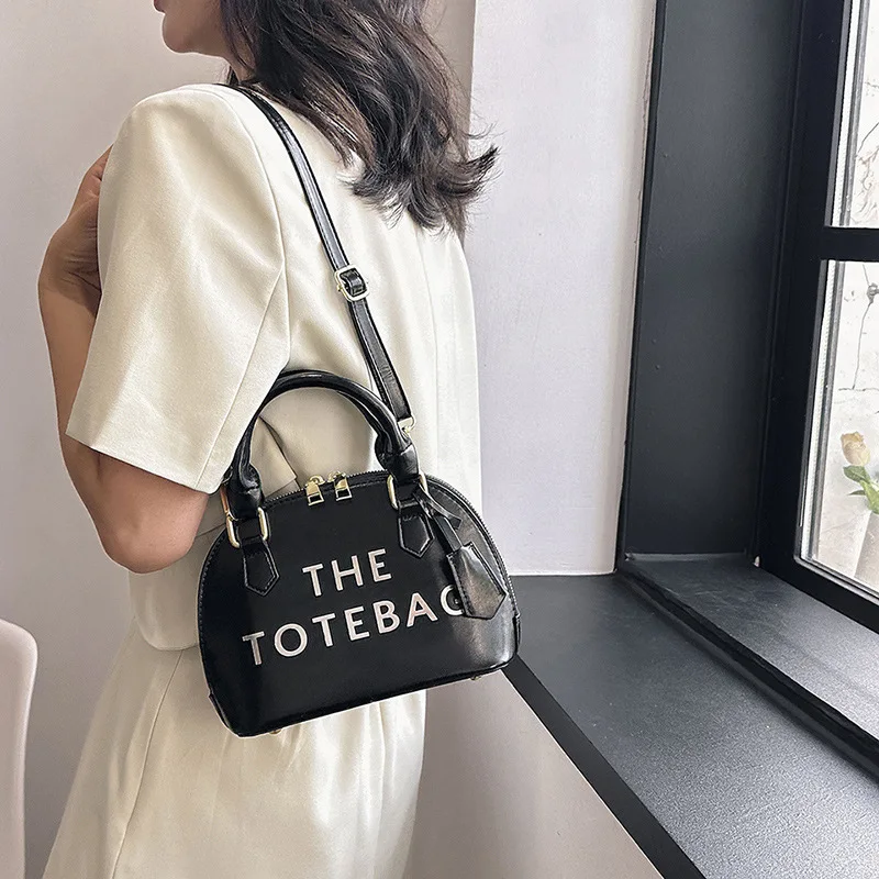 Patent Leather Women\'s Shoulder Bag 2023 New Letter Fashion Shell Bag Ladies Party Trend High Quality Luxury Designer Handbag