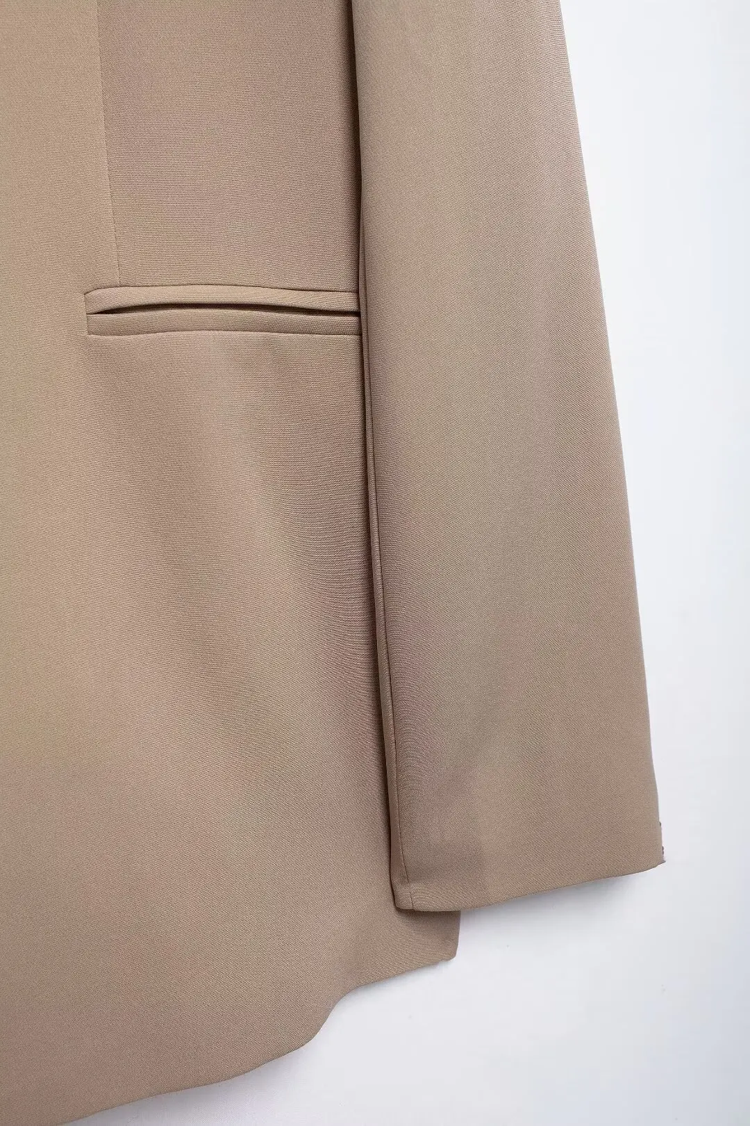 سترة بدلة برقبة على شكل حرف V بصف أزرار واحد للنساء ، معطف بأكمام طويلة كلاسيكي للسيدات ، توب أنيق غير رسمي ، ديكور جيب فضفاض ، موضة جديدة