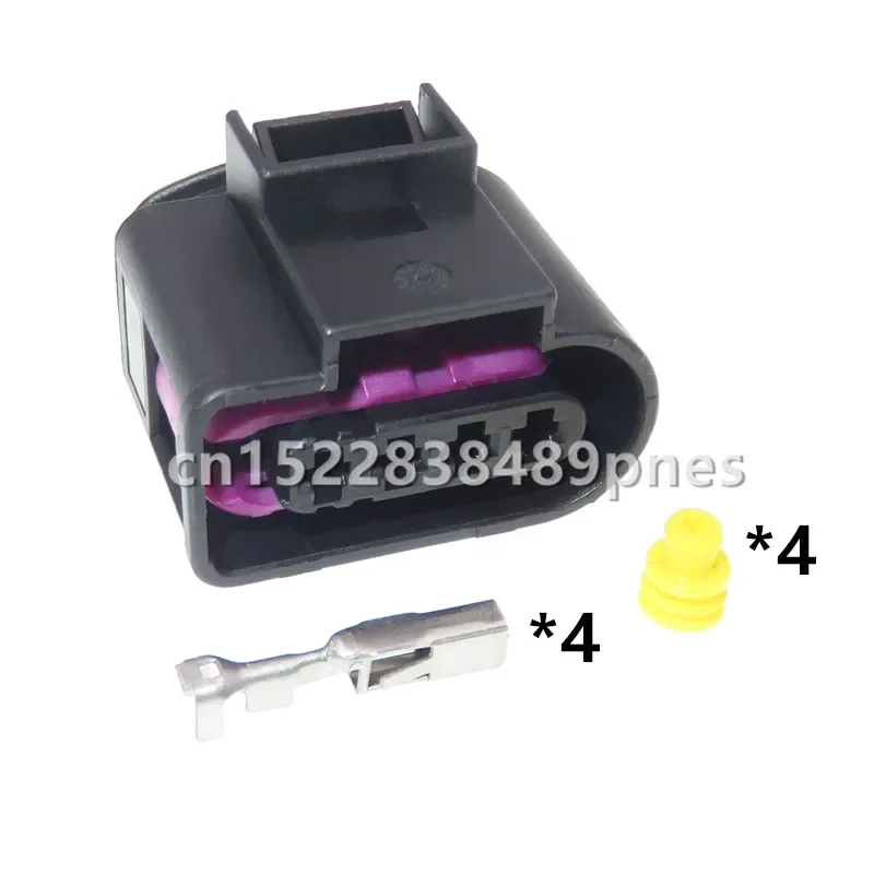 4 Pole Auto Socket …