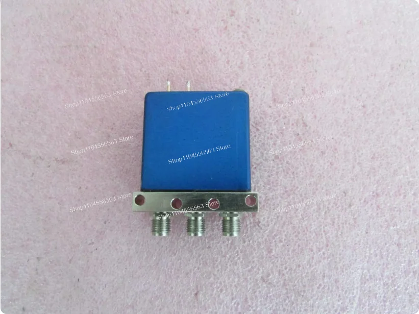 R570315000 3GHz 300W 24V Used RF Microwave Coaxial SPDT Switch for Test Systems, Industrial Grade Signal Control