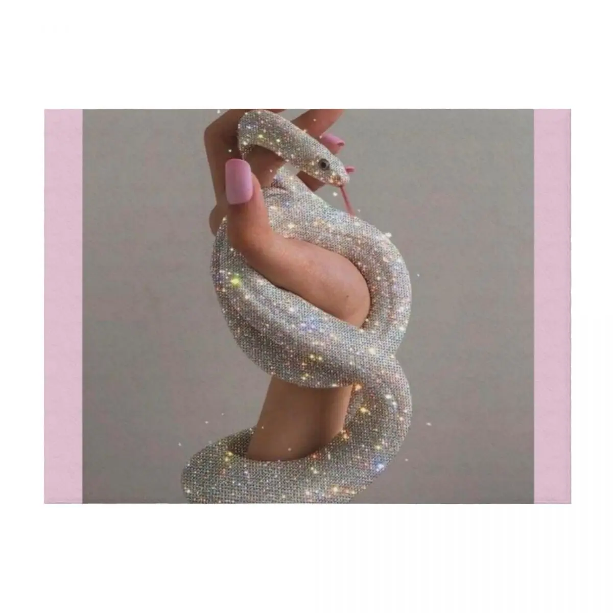

she's a snake Throw Blanket Shaggy Bed warm for winter Luxury Throw Blankets