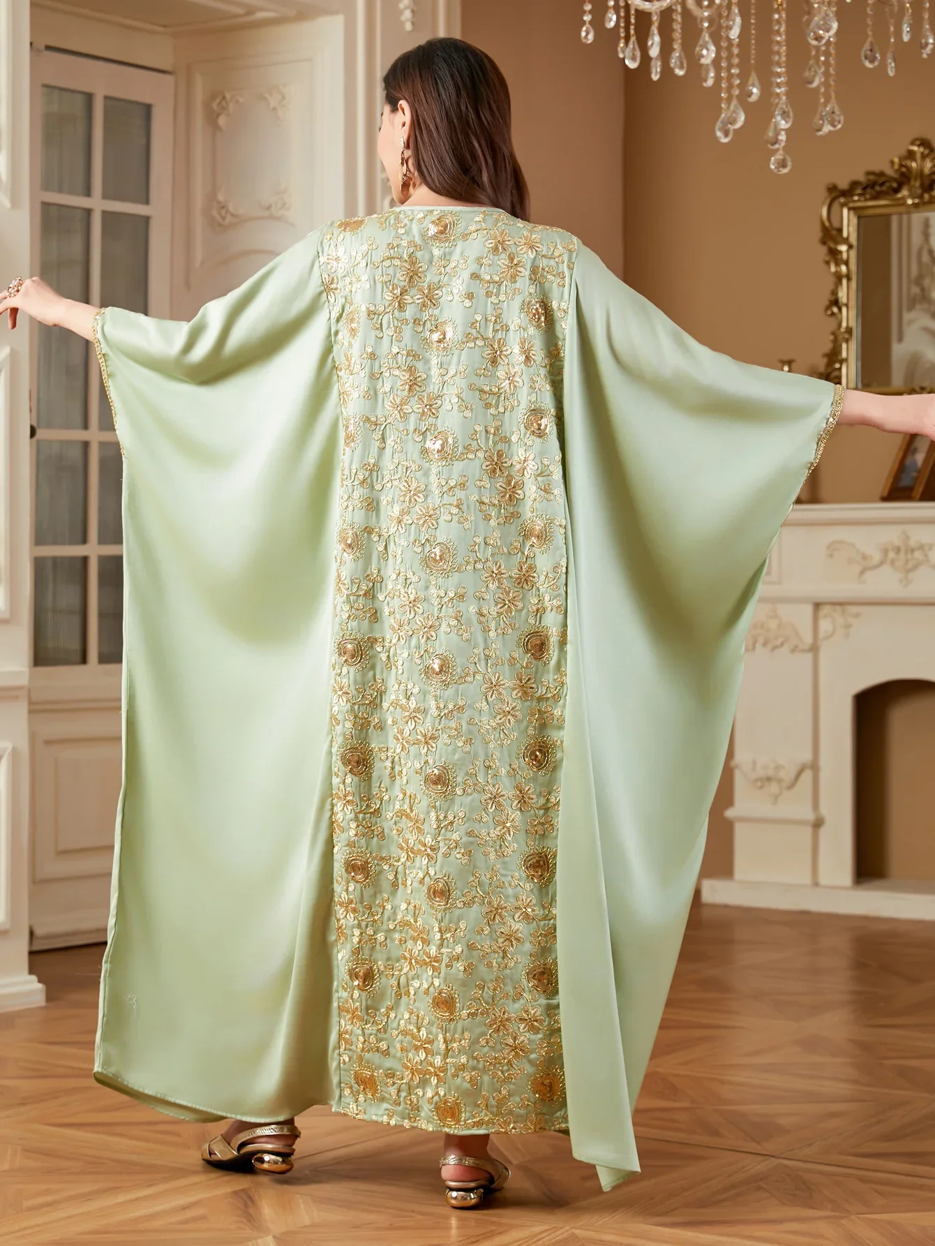 โมร็อกโกอาหรับเย็บปักถักร้อยแขนค้างคาวมุสลิมชุดพู่ดูไบ Abaya ตุรกีอิสลามมุสลิมชุด Maxi ยาวสําหรับผู้หญิง Robe