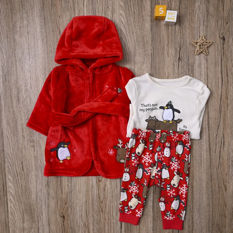 conjunto-de-pijama-de-manga-longa-em-algodao-puro-com-capuz-para-bebe-tres-pecas-confortavel-e-de-tecido-macio-para-uso-em-casa-na-primavera-e-outono