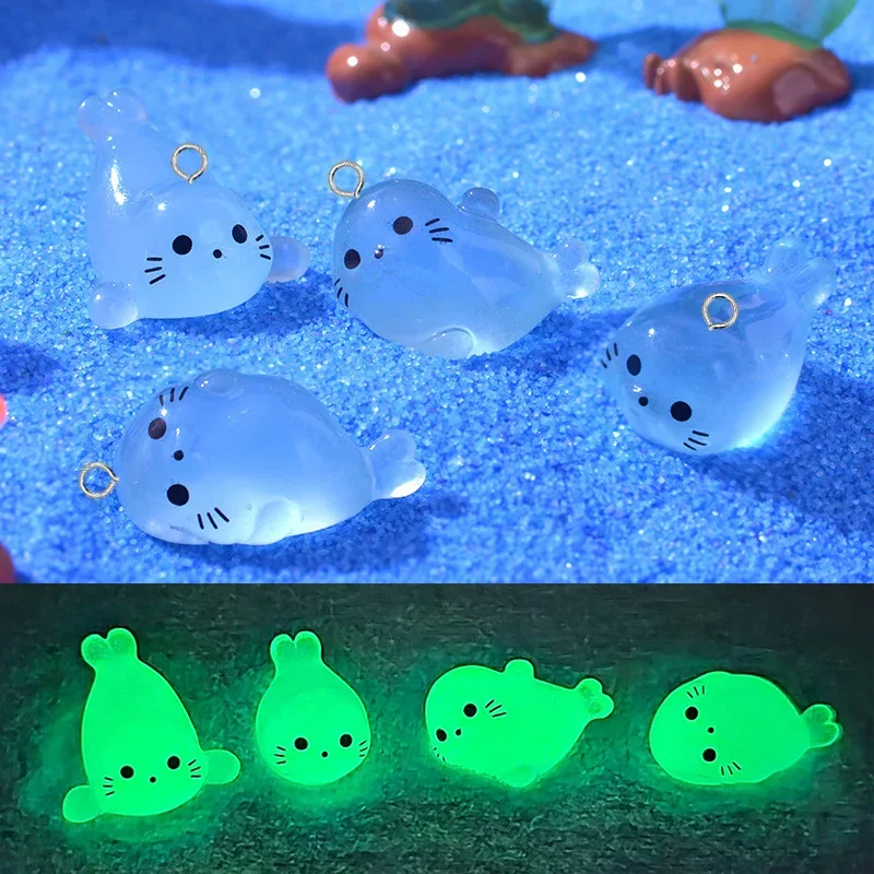

10pcs Kawaii Luminous Mini Seal Pup Resin Charms Lovely Marine Animal Pendant For Earring Bracelet DIY Jewelry Makeing