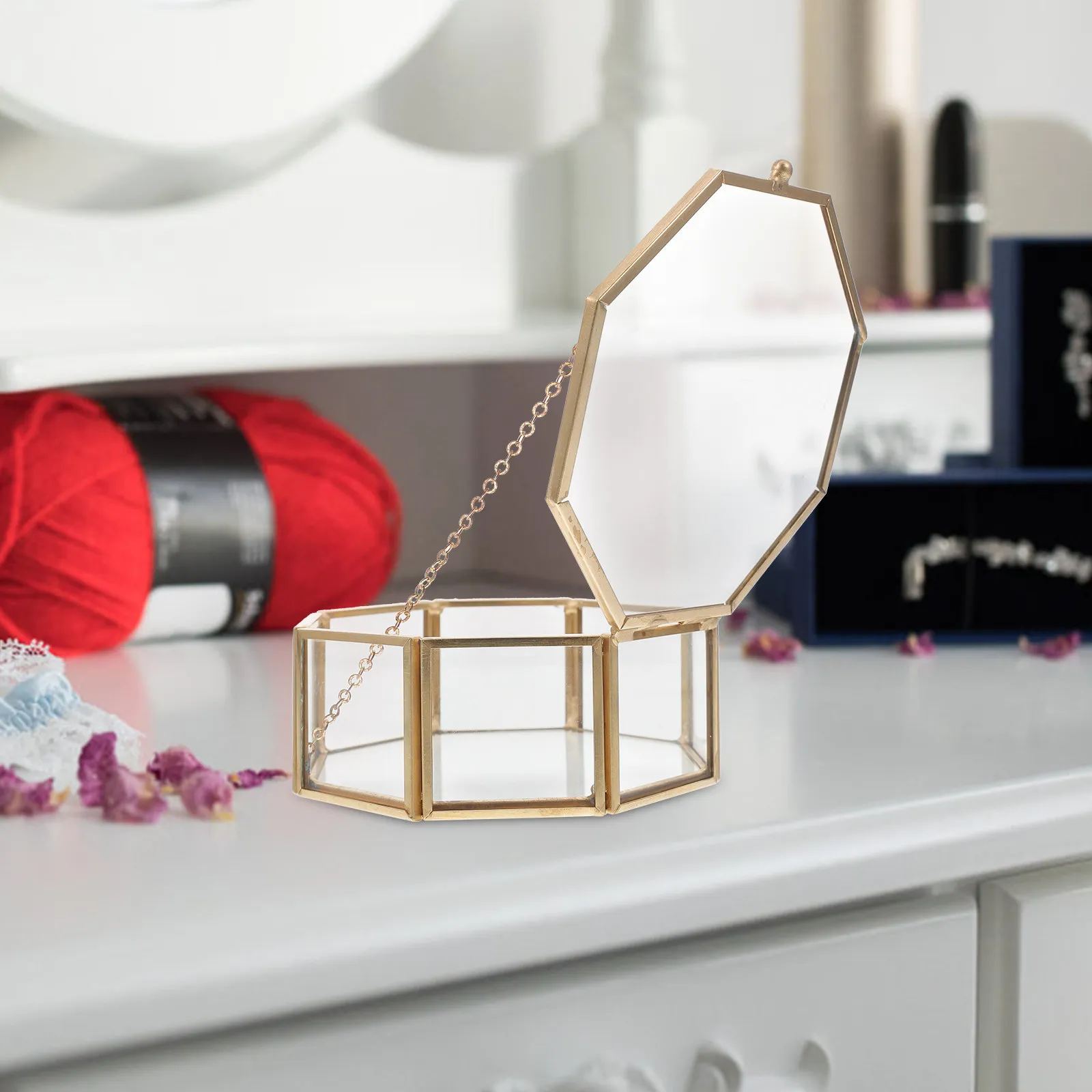 

Premium Octagonal Transparent Jewelry Box Sturdy Alloy Frame Clear Glass Top Compact Desktop Display Storage Box for Rings