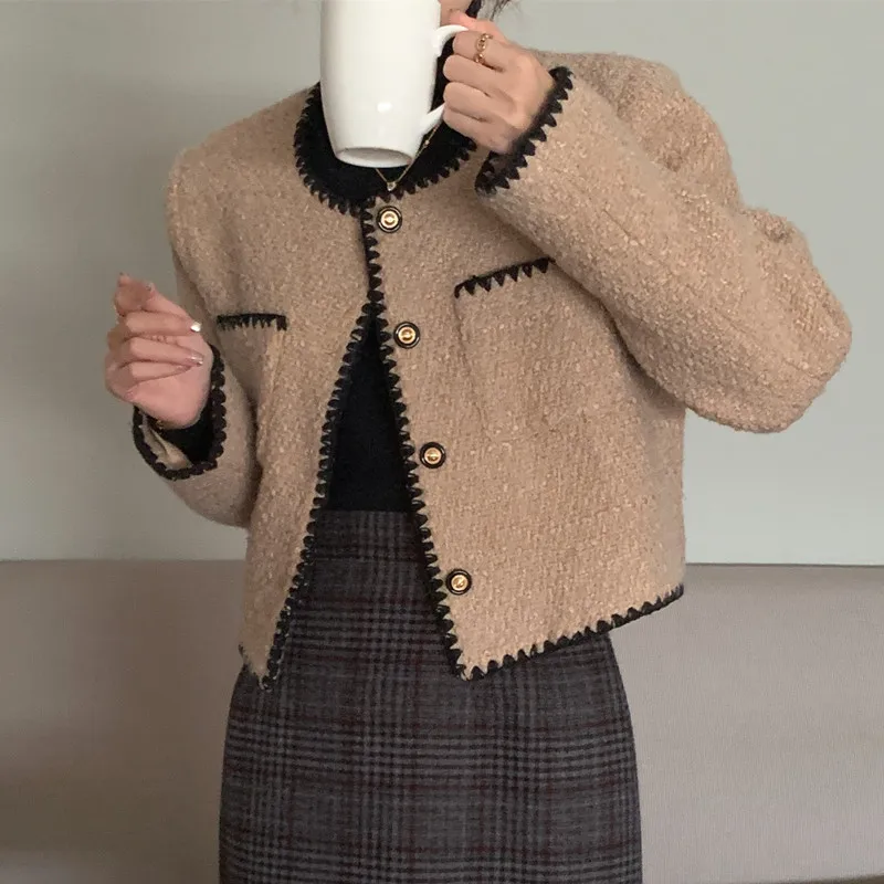 Winter Autumn Vintage Fashion Lady Jacket 2023 New Arrivals Long Sleeves Round Neck Short Cut Single Breast