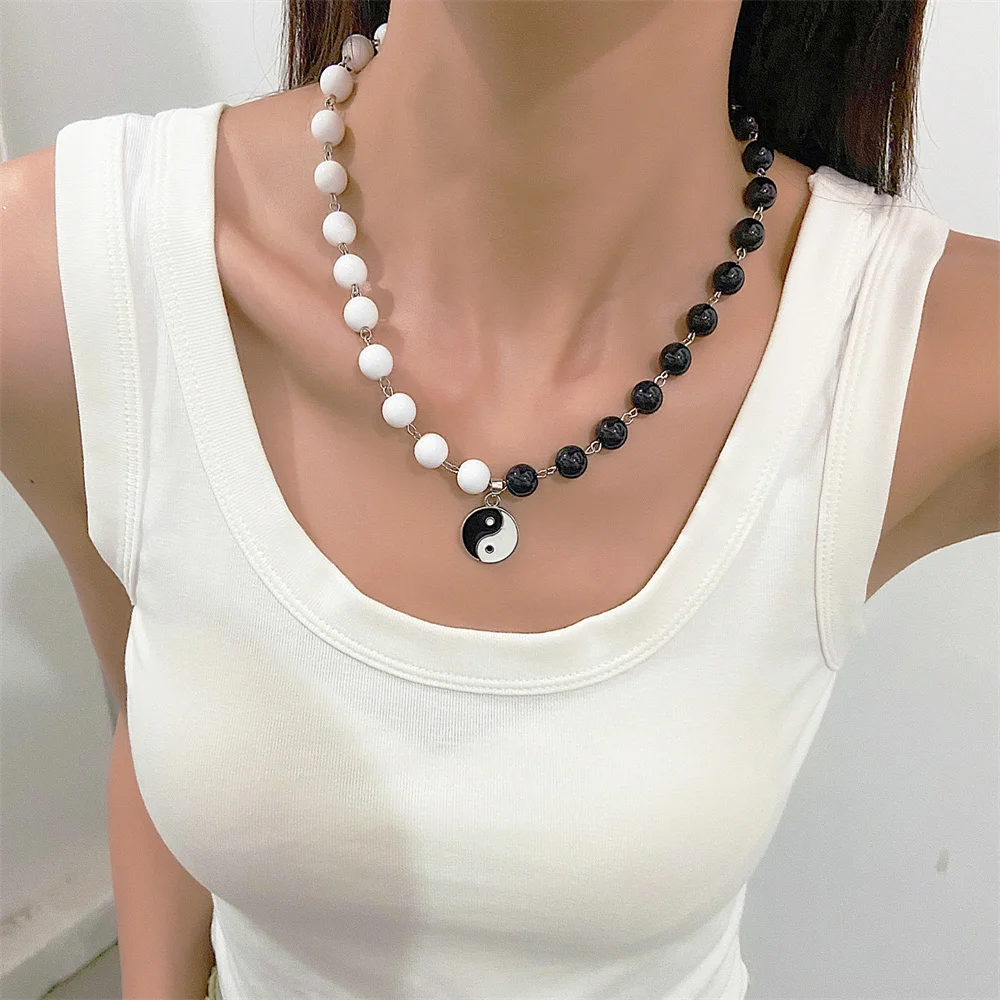 Fashion Tai Chi Beads Necklace for Women Chinese Style Yin Yang Black White Clavicle Chain Jewelry Accessories Party Gifts