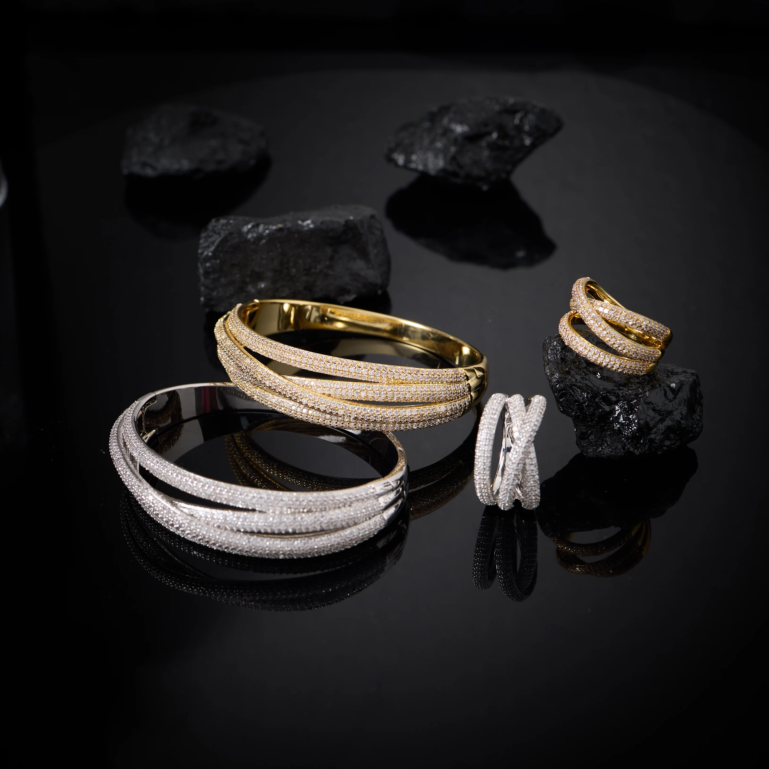 022223 Luxury 2pcs Dubai Bangle Ring Set Twist Lines Geometry Cubic Zircon Jewelry Sets For Women Wedding Engagement  Accessory