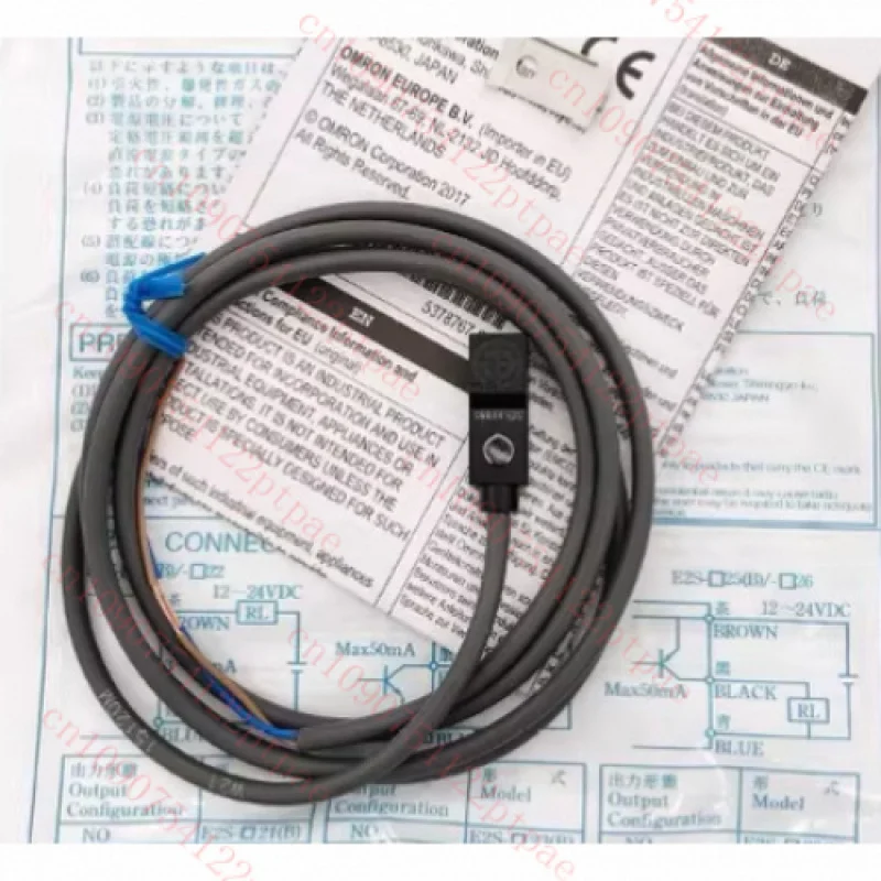

Authentic New E2S-Q11 Q13 Q15 Q21 Q22 Q23 Q23B Q24 Q25 Q26 Super Compact Proximity Sensor Switch Front Surface Detection