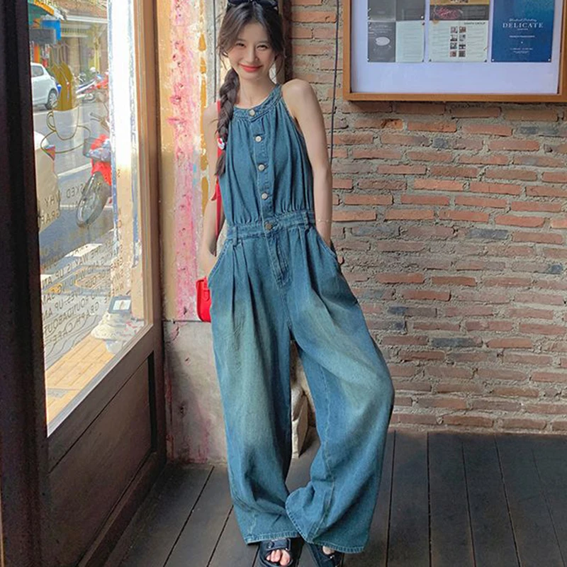 여성을위한 데님 점프 슈트 봄 새로운 패션 라운드 넥 민소매 버튼 모여 허리 블루 컬러 포켓 여성