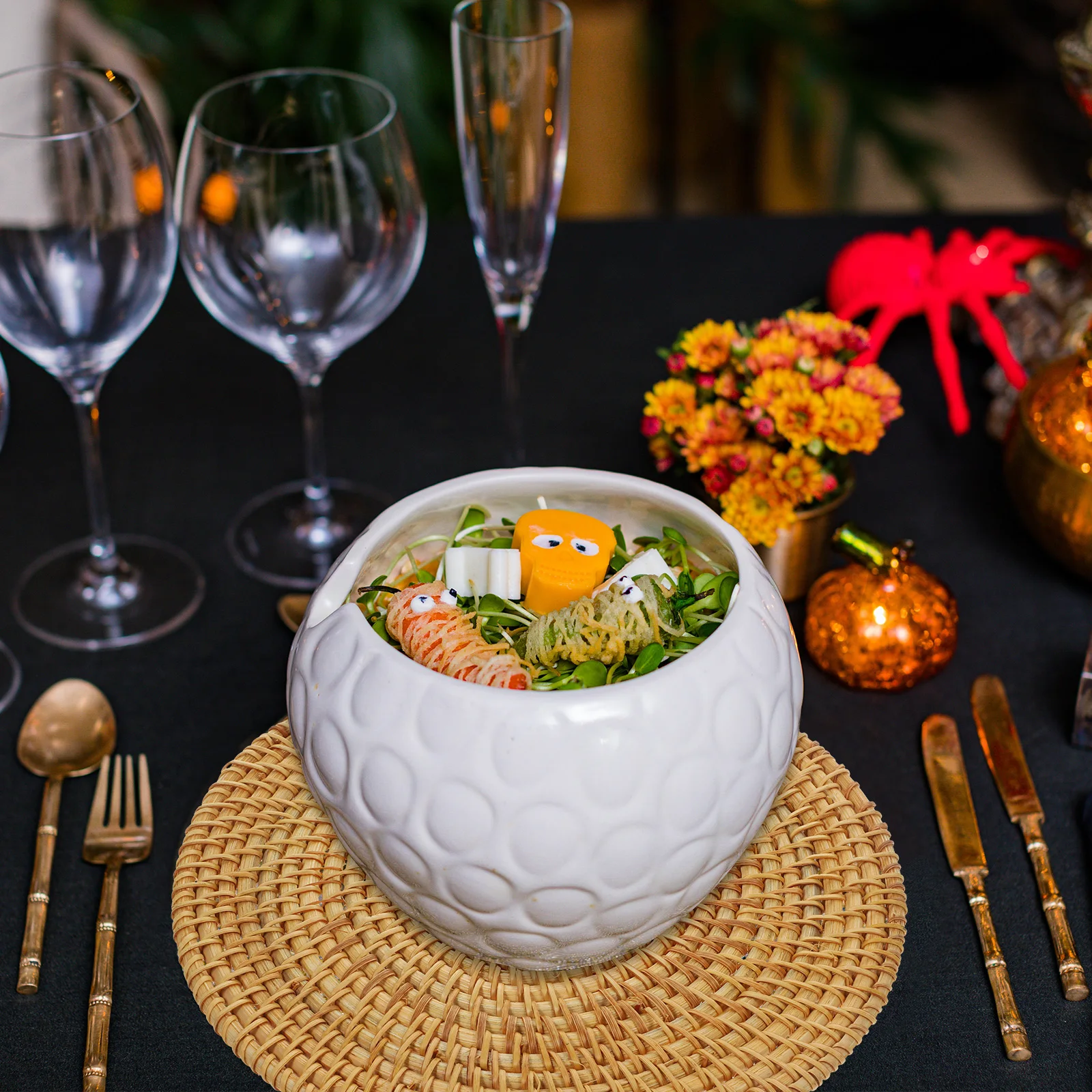 

2Pcs Braided Placemats Heat Resistant Woven Cup Mats Elegant Table Centerpiece Gift Round Placemats Woven Placemat